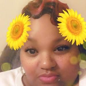 Meet your Posher, Tierra